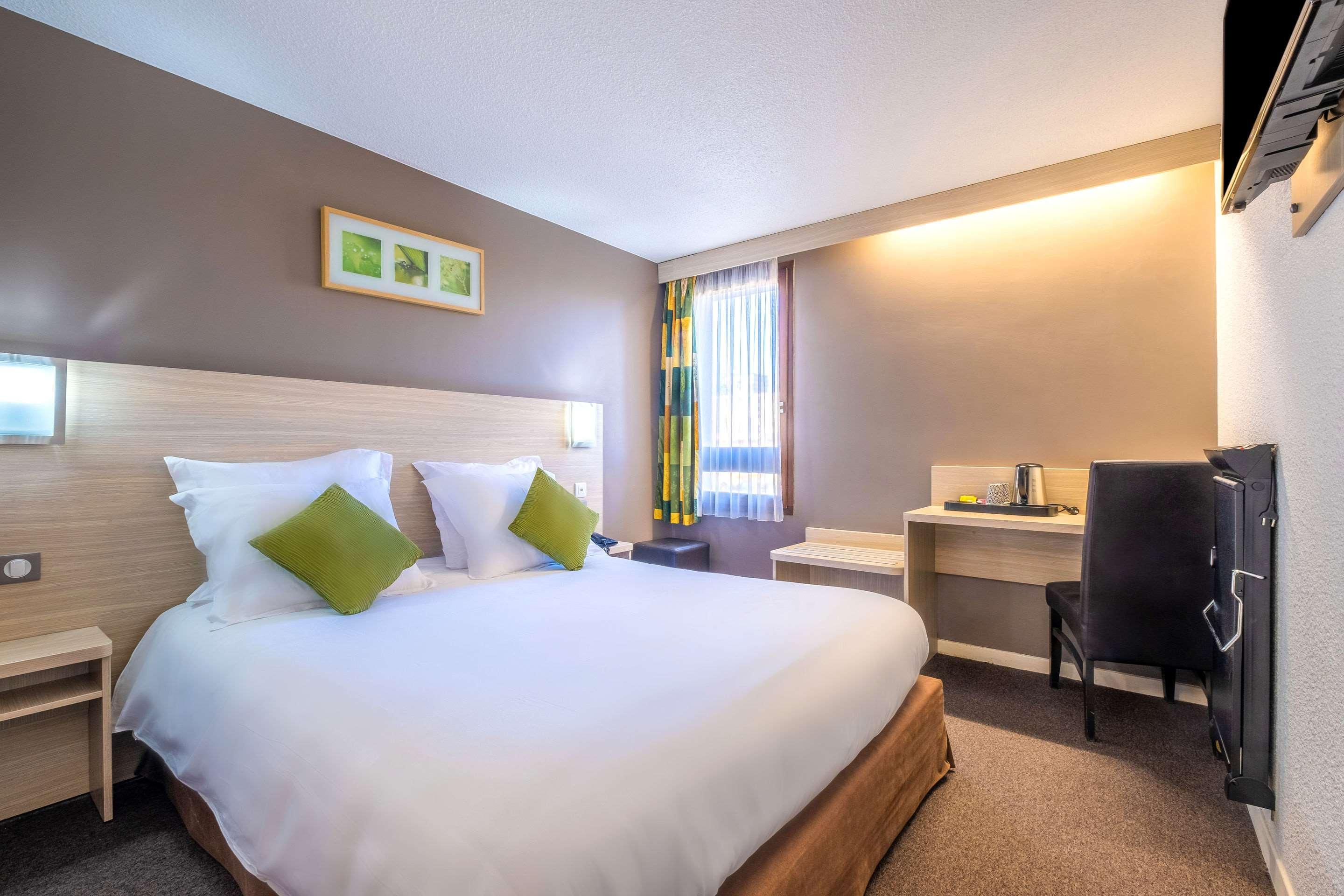 B&B Hotel Marne-La-Vallee Chelles Chelles  Bagian luar foto