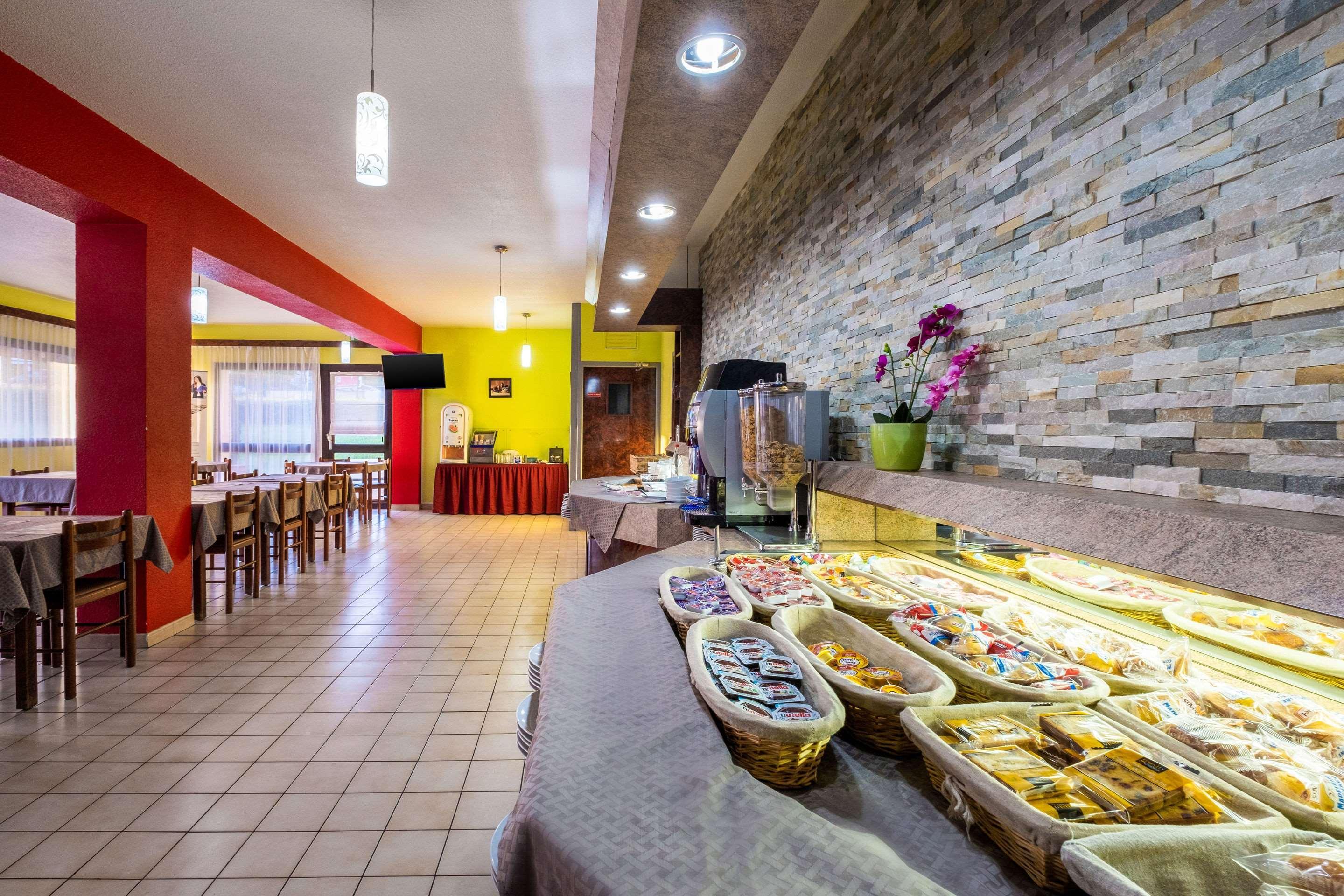 B&B Hotel Marne-La-Vallee Chelles Chelles  Bagian luar foto